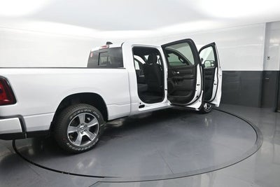 2026 RAM 1500 Express LONG BOX