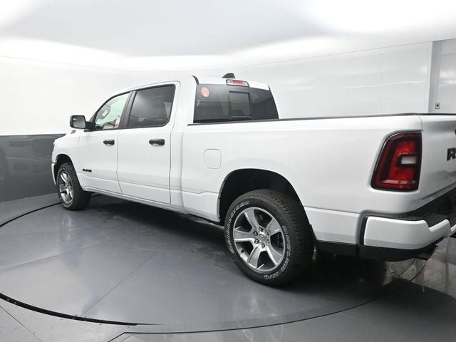 2026 RAM 1500 Express LONG BOX