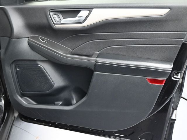2021 Ford Escape Hybrid SE