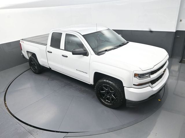2016 Chevrolet Silverado 1500 Custom