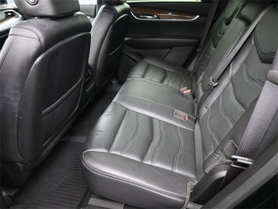 2017 Cadillac XT5 Platinum