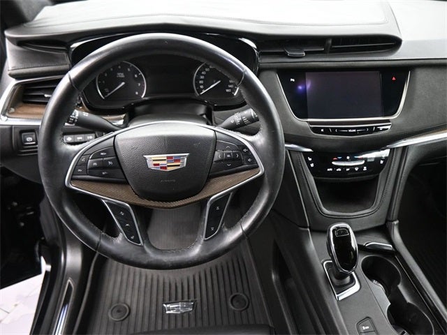 2017 Cadillac XT5 Platinum