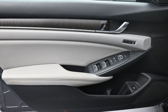 2019 Honda Accord Touring 2.0T