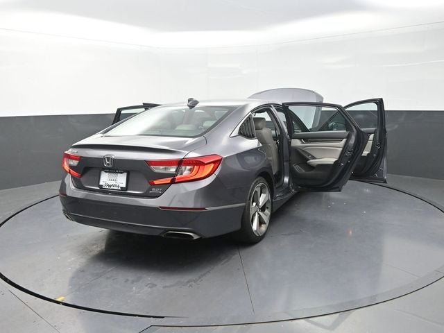 2019 Honda Accord Touring 2.0T