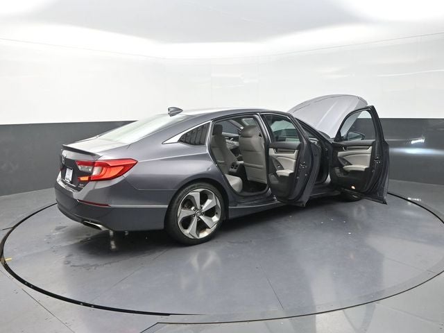 2019 Honda Accord Touring 2.0T