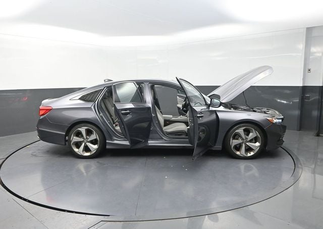 2019 Honda Accord Touring 2.0T