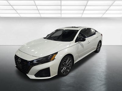 2023 Nissan Altima 2.0 SR