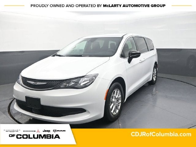 2027 Chrysler Pacifica LX
