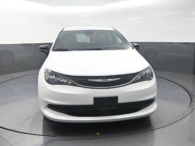 2027 Chrysler Pacifica LX