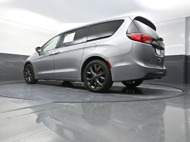 2019 Chrysler Pacifica Touring Plus