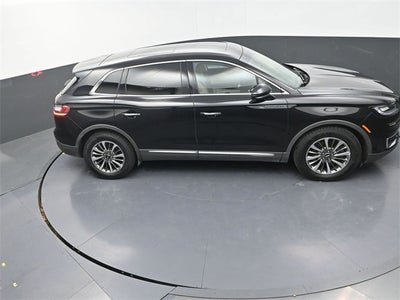 2020 Lincoln Nautilus Reserve