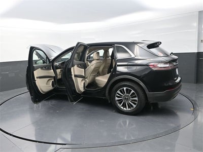 2020 Lincoln Nautilus Reserve