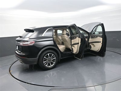 2020 Lincoln Nautilus Reserve