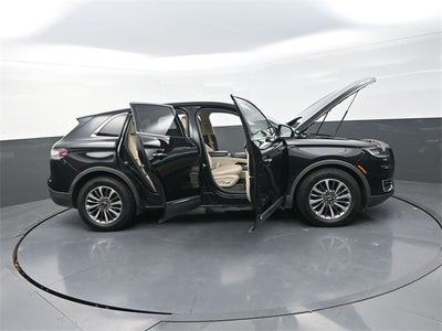 2020 Lincoln Nautilus Reserve