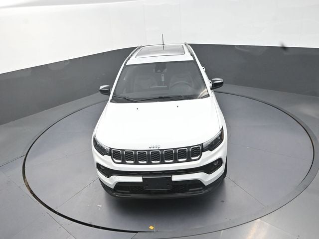 2026 Jeep Compass Base