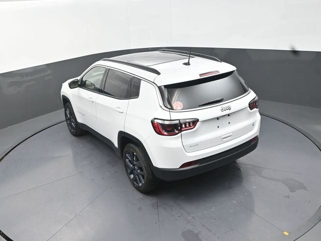 2026 Jeep Compass Base