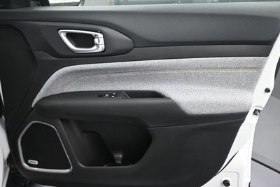 2026 Jeep Compass Base