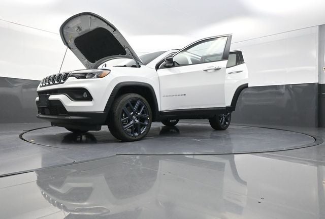 2026 Jeep Compass Base