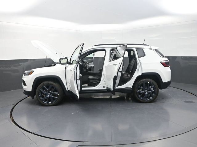 2026 Jeep Compass Base