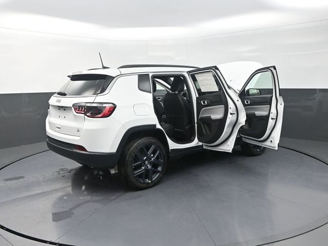 2026 Jeep Compass Base