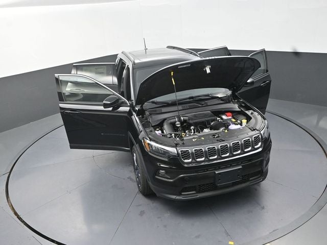 2026 Jeep Compass Base