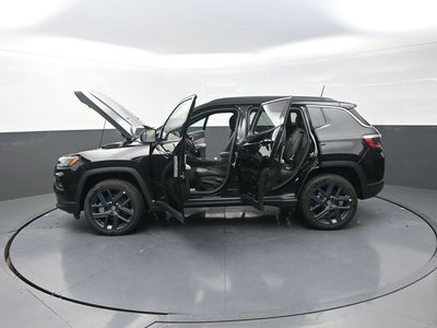 2026 Jeep Compass Base