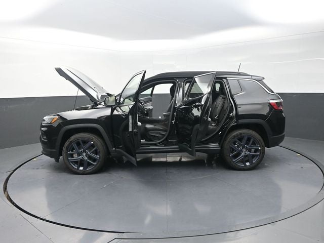 2026 Jeep Compass Base