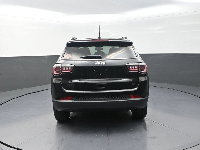 2026 Jeep Compass Base