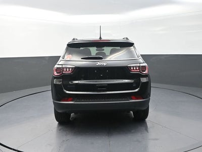 2026 Jeep Compass Base