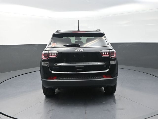 2026 Jeep Compass Base