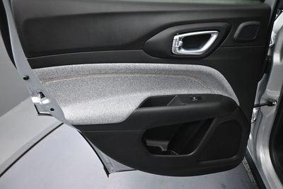 2026 Jeep Compass Base