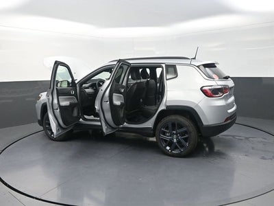 2026 Jeep Compass Base