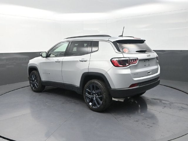 2026 Jeep Compass Base