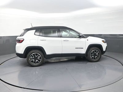 2026 Jeep Compass Trailhawk