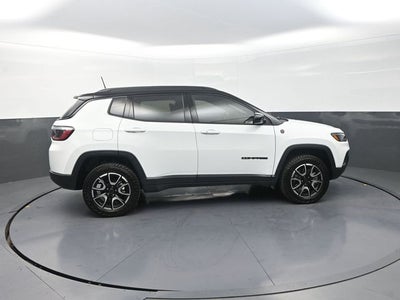 2026 Jeep Compass Trailhawk