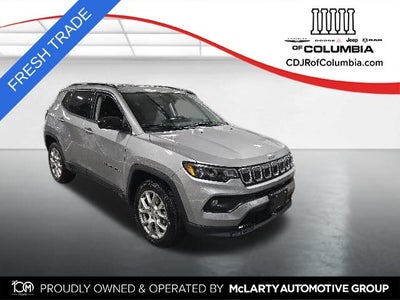 2022 Jeep Compass Latitude Lux