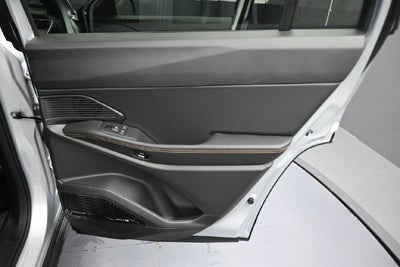 2026 Jeep Cherokee Base