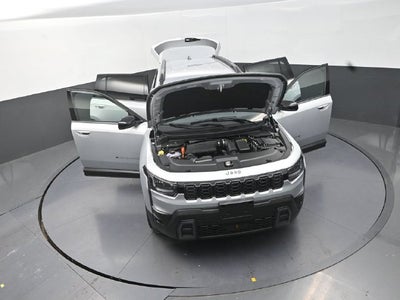 2026 Jeep Cherokee Base