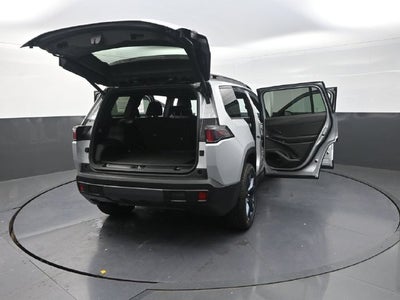 2026 Jeep Cherokee Base