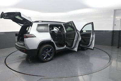 2026 Jeep Cherokee Base
