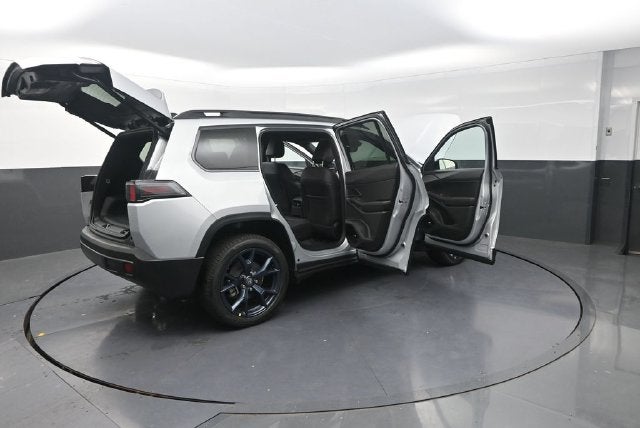 2026 Jeep Cherokee Base