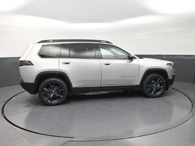 2026 Jeep Cherokee Base