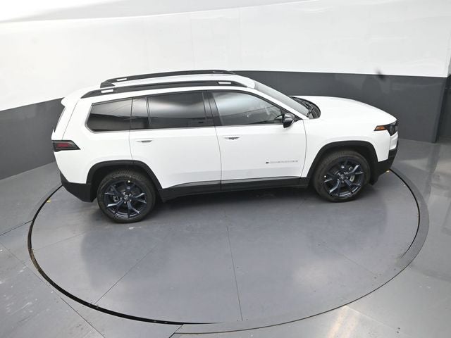 2026 Jeep Cherokee Base