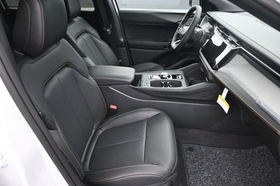 2026 Jeep Cherokee Base