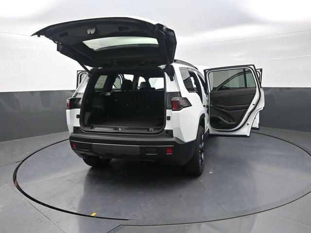 2026 Jeep Cherokee Base
