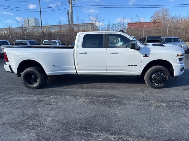 2026 RAM 3500 Laramie
