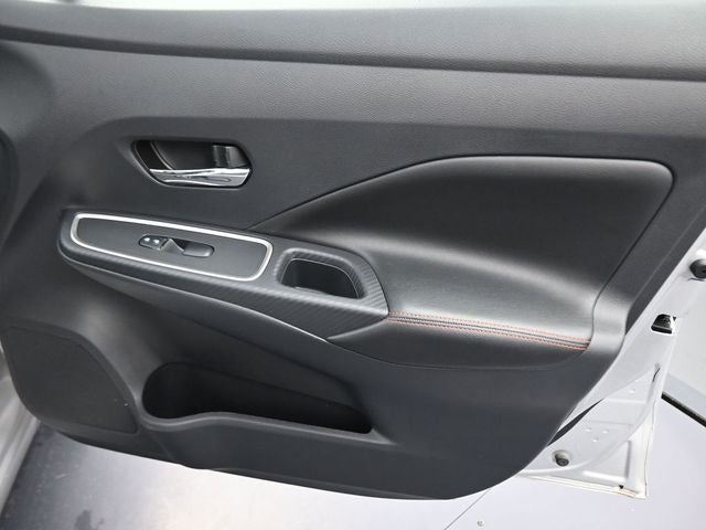 2024 Nissan Versa 1.6 SR