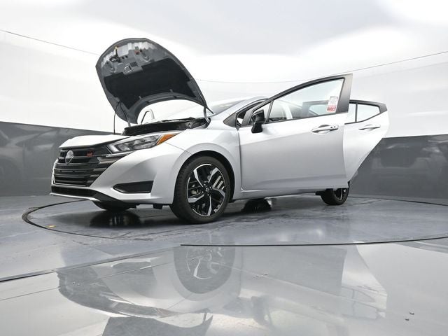 2024 Nissan Versa 1.6 SR