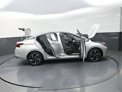 2024 Nissan Versa 1.6 SR