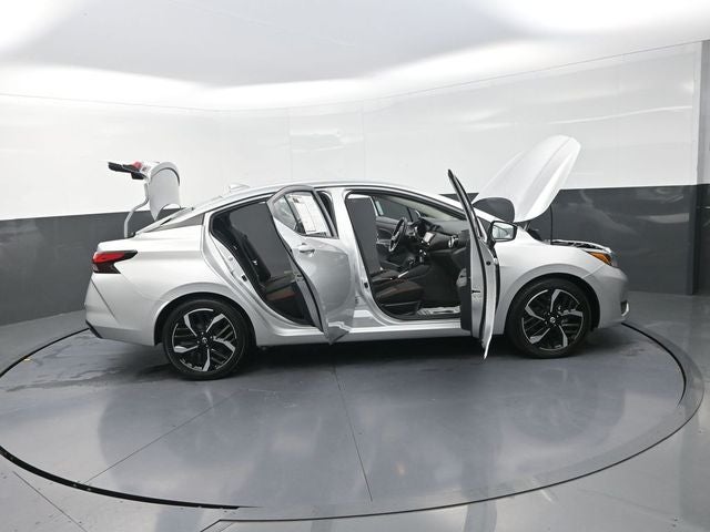 2024 Nissan Versa 1.6 SR